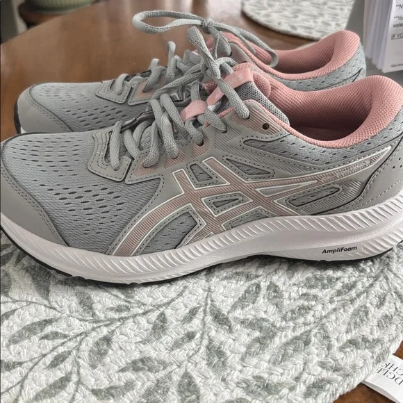 Ladies ASIC sneakers - Picture 3 of 8